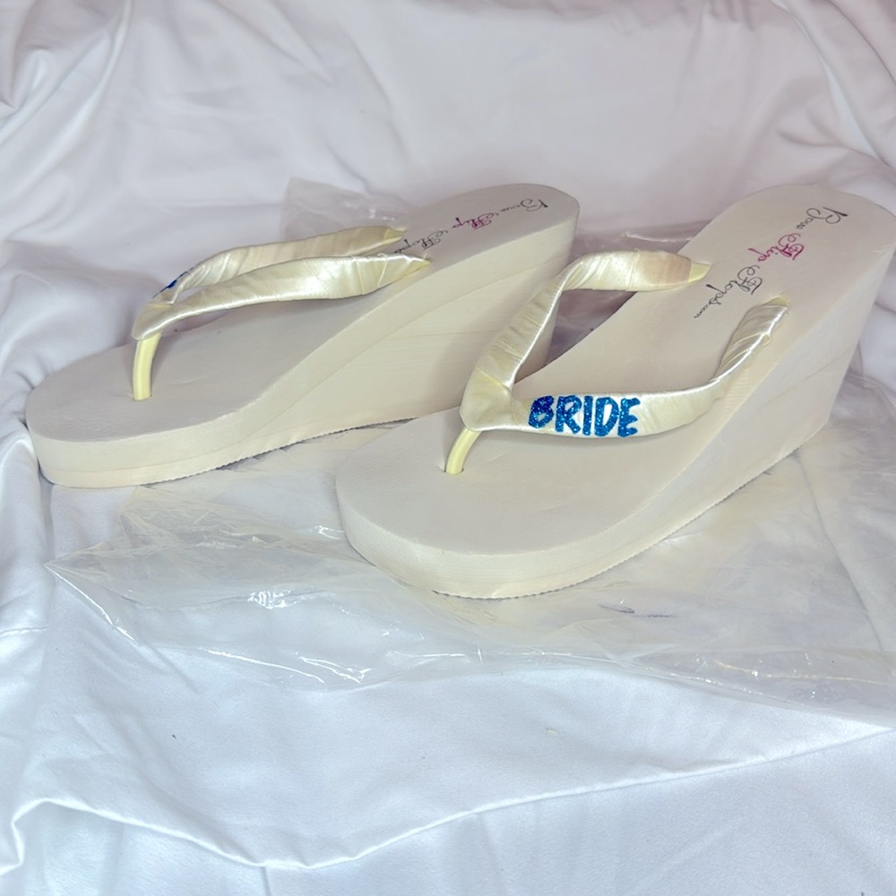 Bridal Something Blue Wedge Shoe. Size 8. NWT.